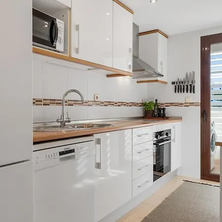 Sol Vista Penthouse Ref #93 アパート *